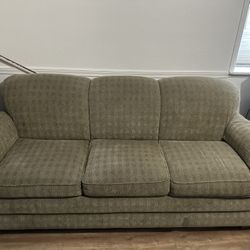 Lazy Boy Couch - Great Condition