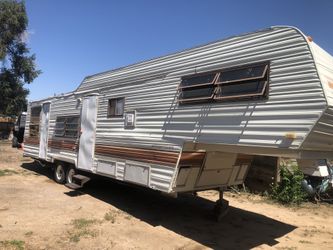 32 Trailer Home