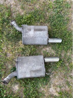 Mustang GT 2005-2009 mufflers
