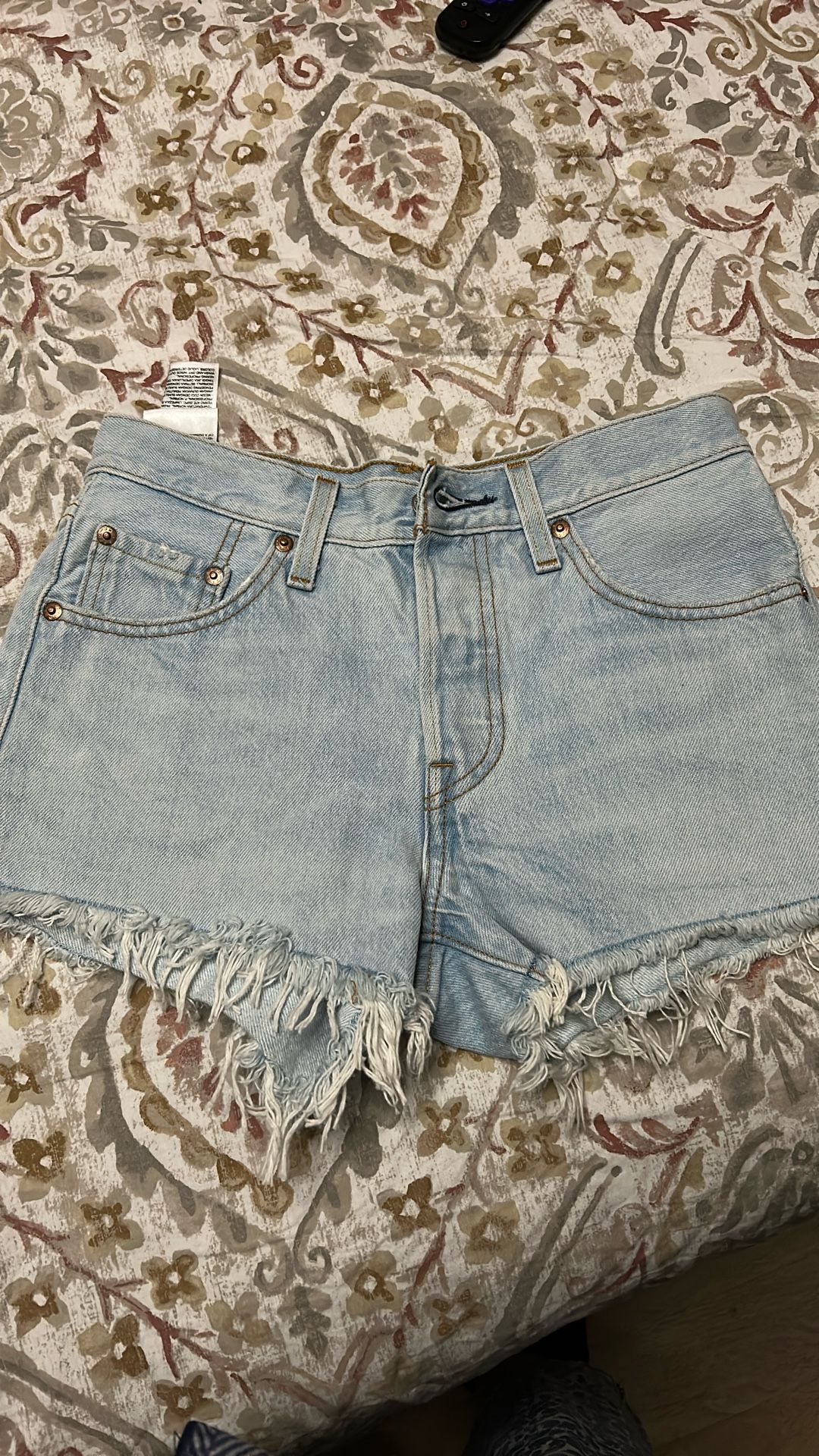 SHORTS Levis