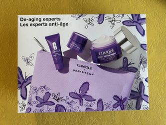 Clinique X Drawbertson Gift Bag De-aging