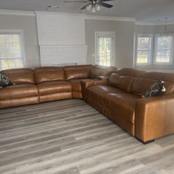 American Signature Dual-Power Reclining Sectional