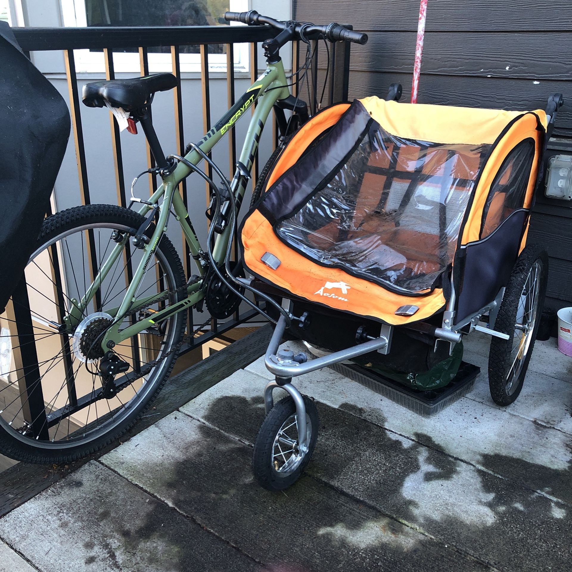Huffy Bike And Ausum Kid Trailer