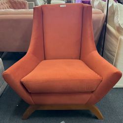 Orange Accent chair，$120
