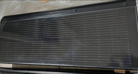 Flexible Solar Panel with Black Frame spectre 200w x 4