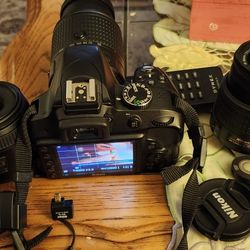 Nicon D3300 Beatiful Camara All Acesories 260