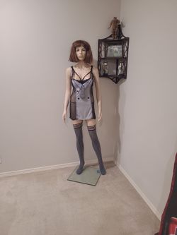 MANIKIN. Free standing full size and fiberglass