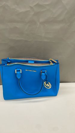 Michael Kors purse.  Item No 658 (Shopgoodwill)