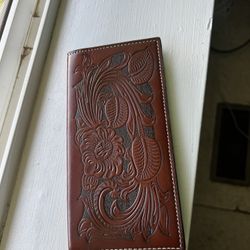 leather checkbook 