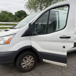 2017 Ford Transit-250