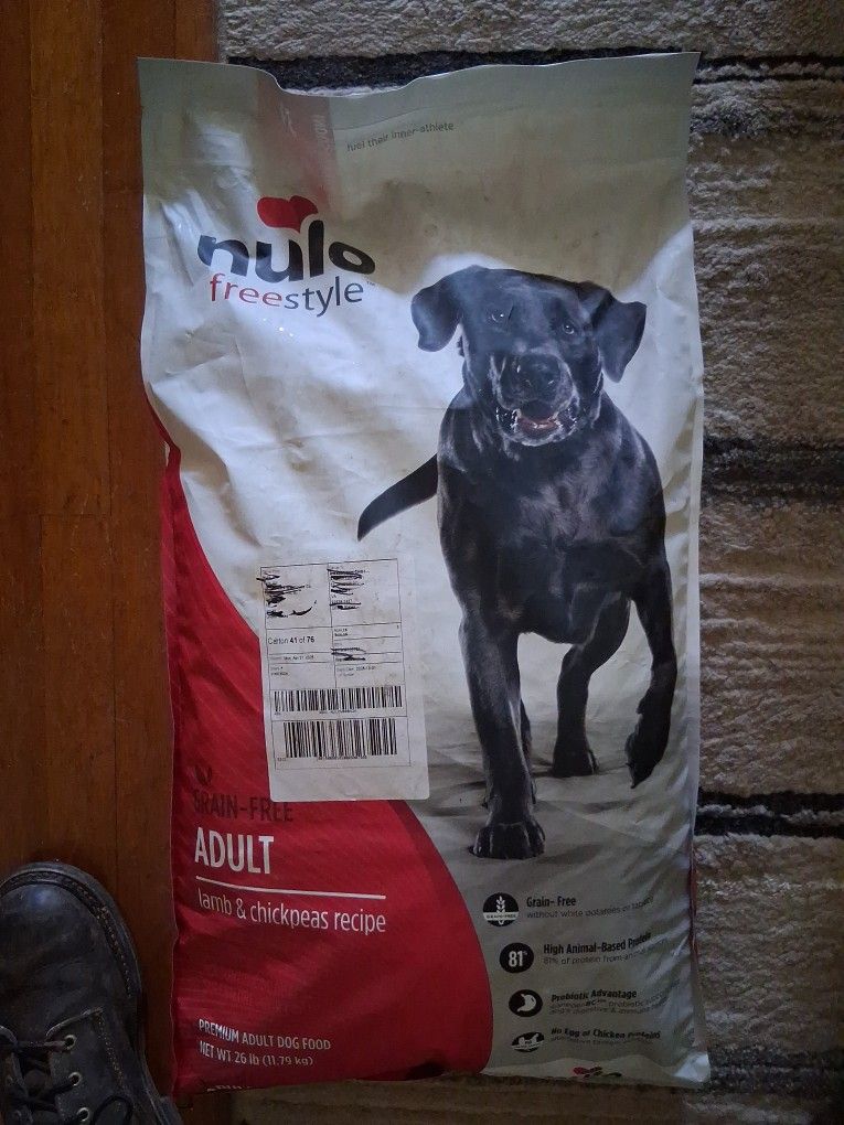Nylon Freestyle Dog Food 26 lb.