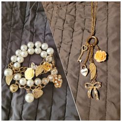 Rose gold tone necklace and bracelet set