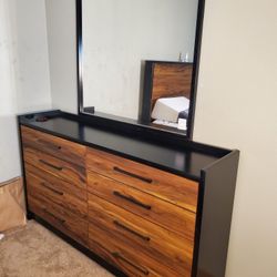 Queen Size Bed
