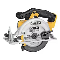 DEWALT 20-volt Max 6-1/2-in Cordless Circular Saw 