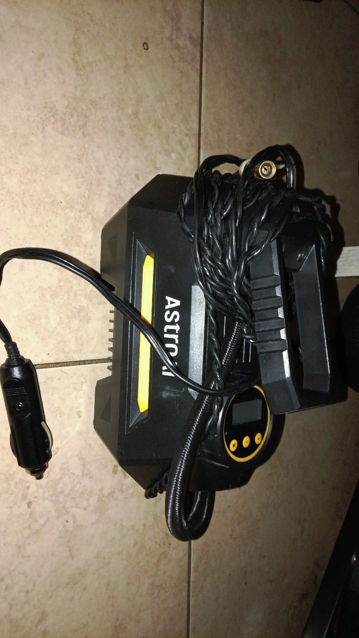 AstroAI Air Compressor