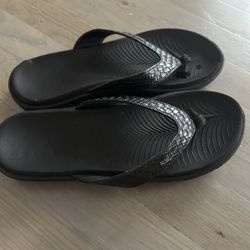 Women Flat Shoes
