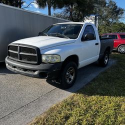 2005 Dodge Ram 1500 Single Cab Short Bed