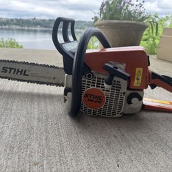 Stihl 210 Chainsaw With Case