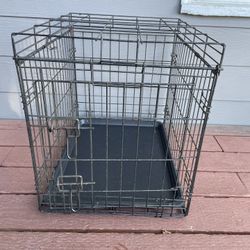 Small/Medium Metal Dog Cage
