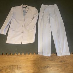 Professional women’s suit