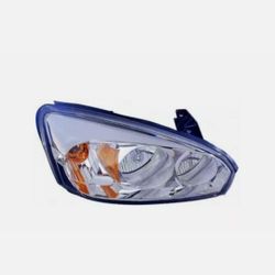 04-07 Chevy Malibu Right Head Light
