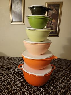New Tupperware Set
