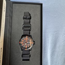 NIB 511 Tactical Team 2020  commemorative Watch 282/1000