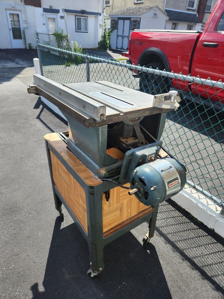 Craftsman Table Saw