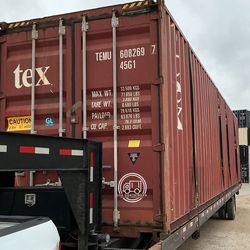 20' & 40' Shipping Containers