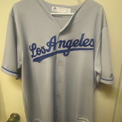 Dodgers jersey youth XL for Sale in Los Angeles, CA - OfferUp