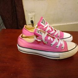 Pink Converse Size 3