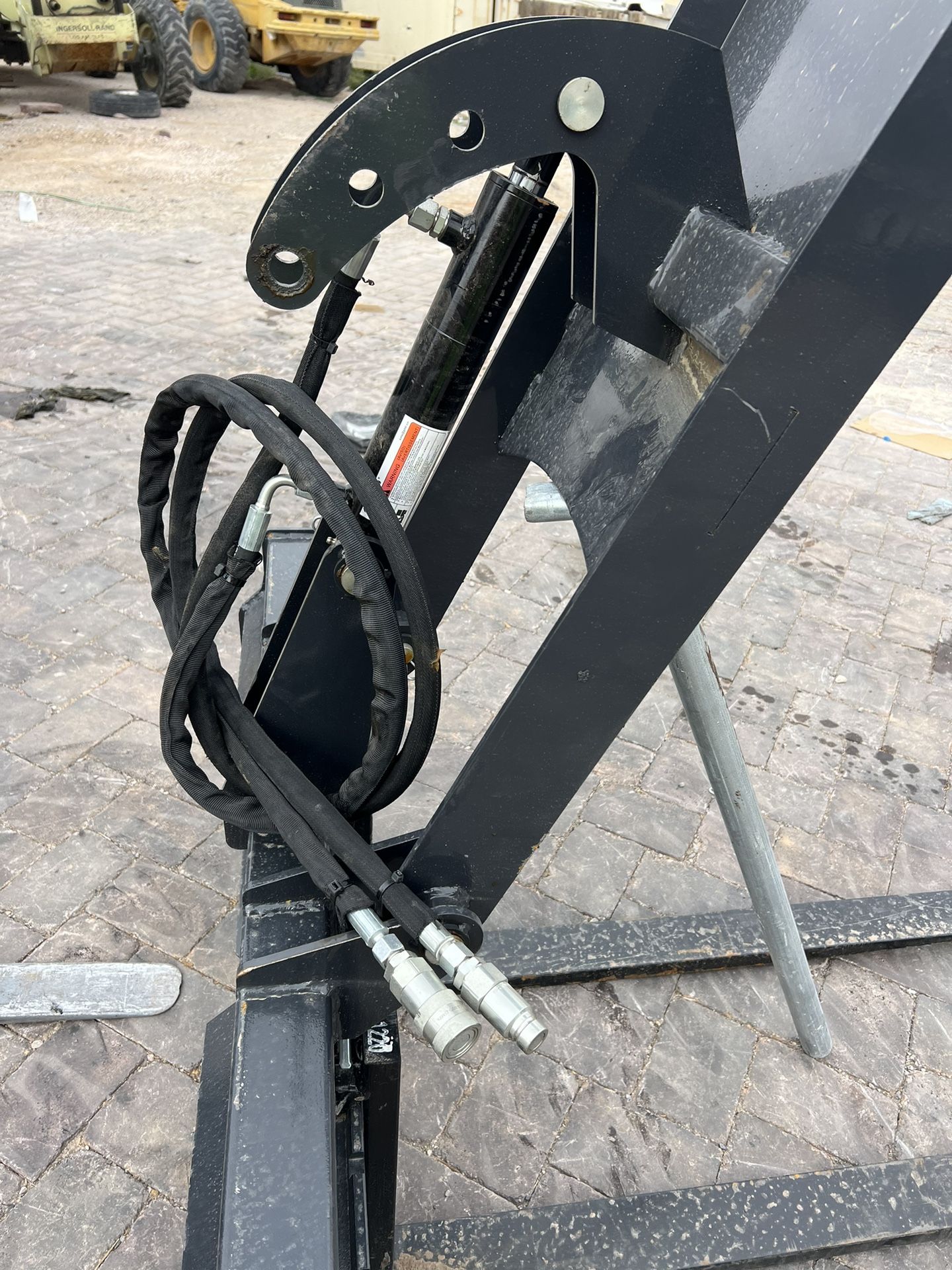 BRAND NEW Skid Steer Fork Grapple