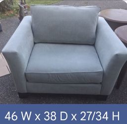 Oversized chair
