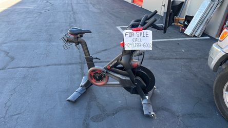 Peloton Indoor Exercise Bike