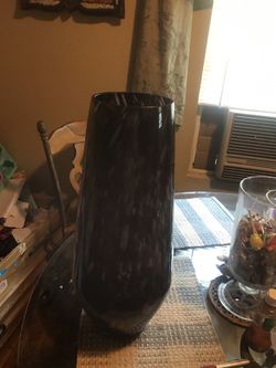 Decirative vase $30 obo