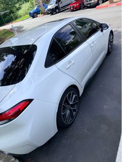 Car in perfect condition, leather seats.