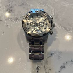 Invicta Pro Diver 22317 - Like New 