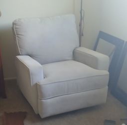 Swivel Recliner Chair