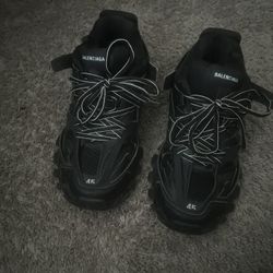Balenciaga Track