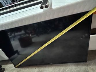 VIZIO 42” Flat Screen TV – Great Condition. No remote