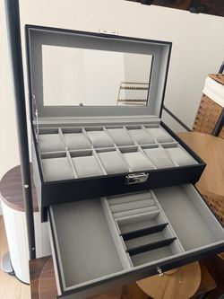 Watch box