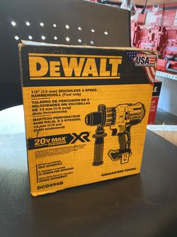 DEWALT 20-Volt MAX XR Lithium-Ion Cordless 1/2 in. Premium Brushless Hammer Drill (Tool-Only)