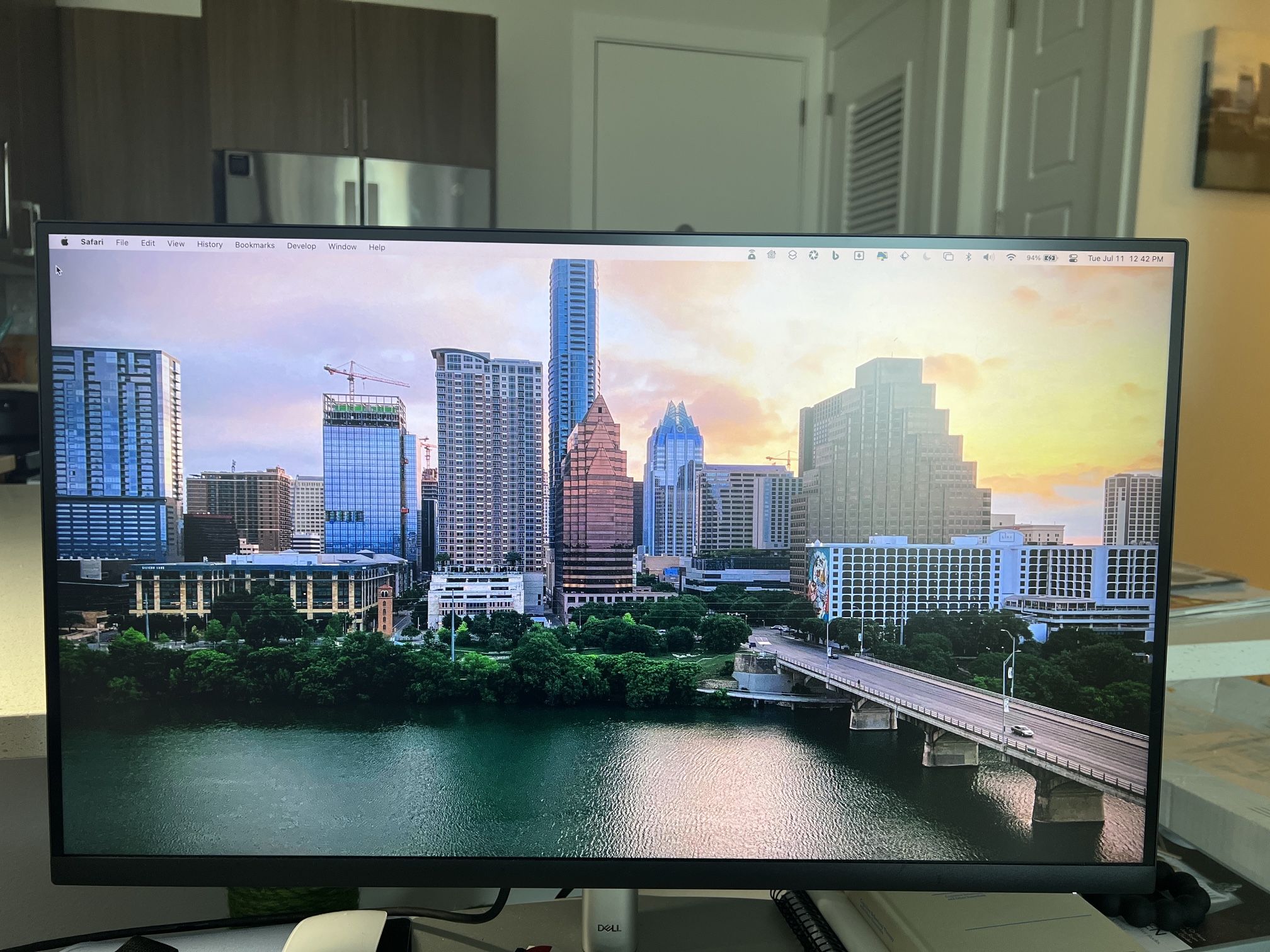 Dell 27” 4K USB-C Hub Monitor - P2723QE