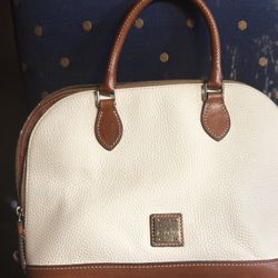 authentic Dooney & Bourke leather Handbag
