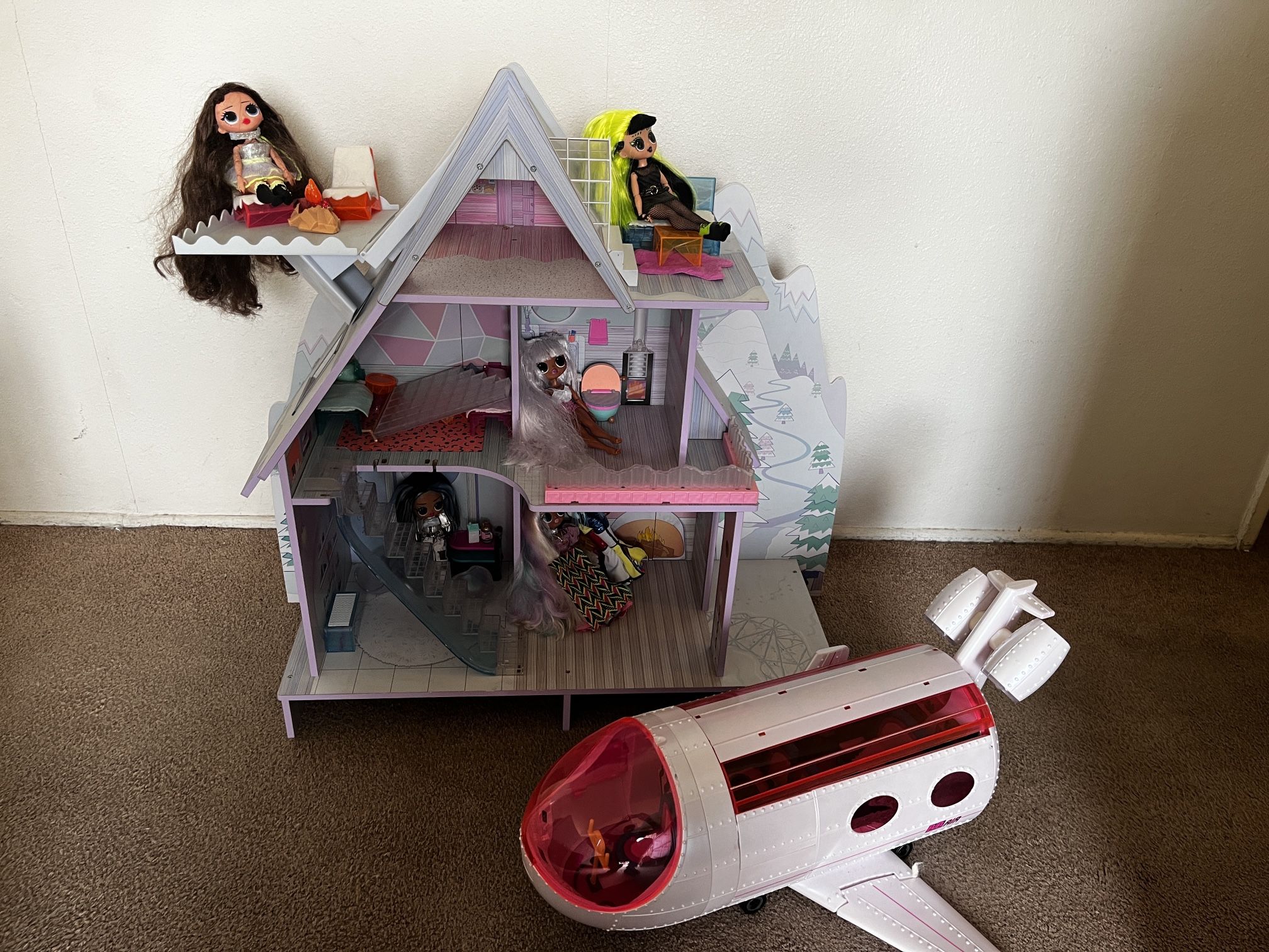 LOL Collection! LOL Dollhouse, LOL Plane, & LOL Dolls