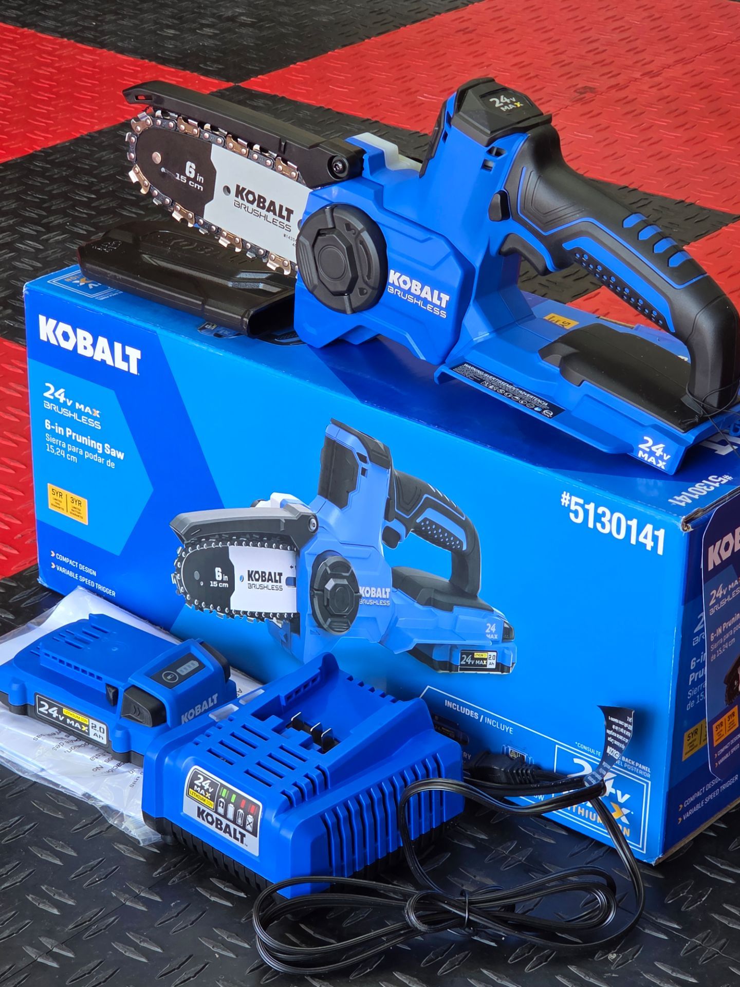 Brand New KOBALT 24-volt 6-in Battery 2.0 Ah Chainsaw Battery Included Charger Included