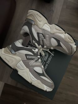 New Balance 9060 Sneakers Grey White