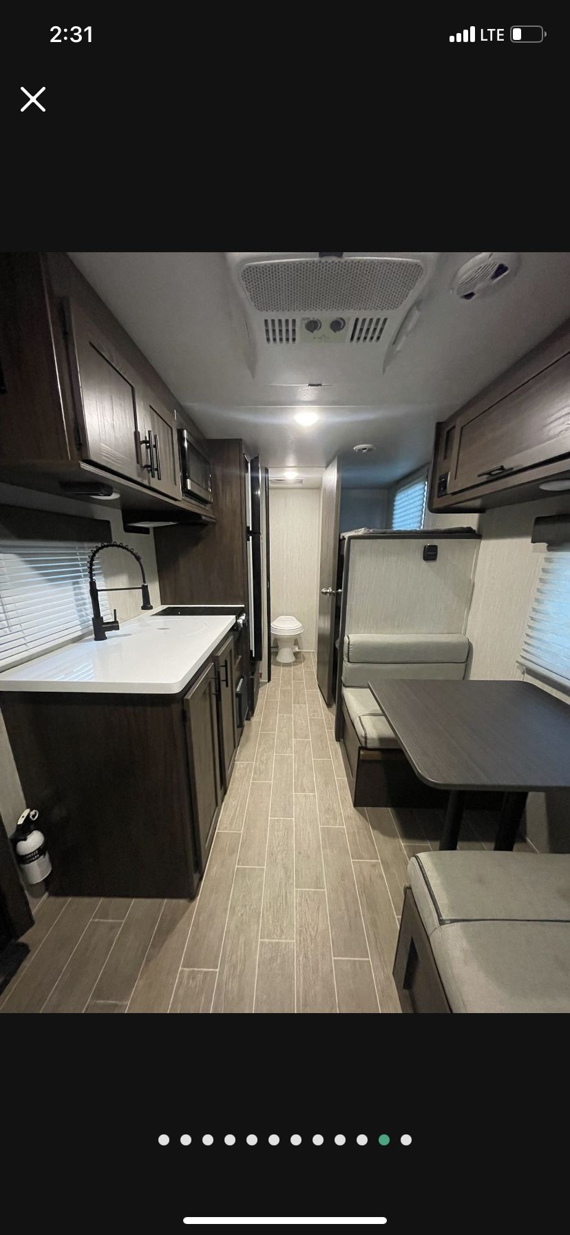 Wolf Pup Black Label RV