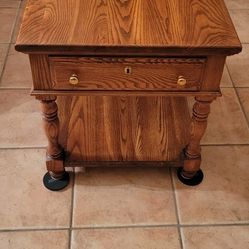 Oak Side Table 