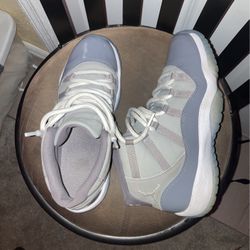 Jordan 11 “cool Gray” Size 6’5